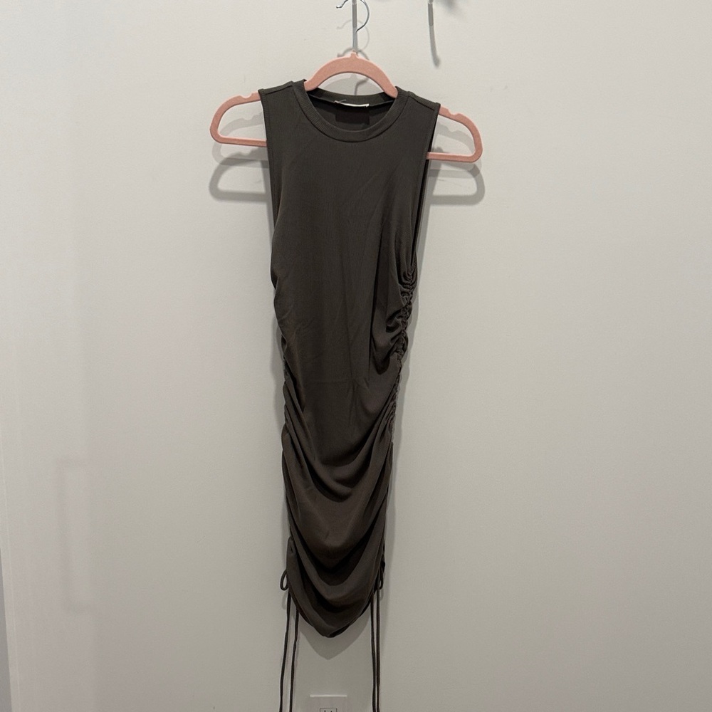 ILLA ILLA Sleeveless Ruched Midi Dress